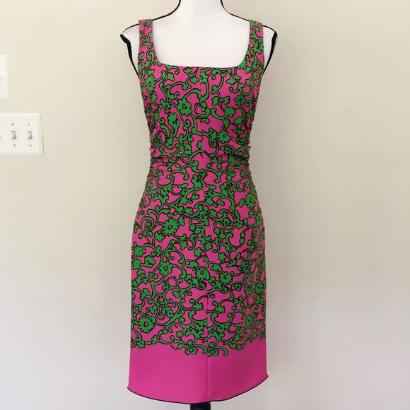 Marc Jacobs Dresses & Skirts - Marc Jacobs Silk Cartoon Paisley Mod Pink Dress